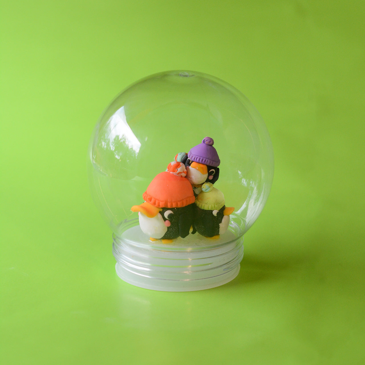 Penguin Snow Globe