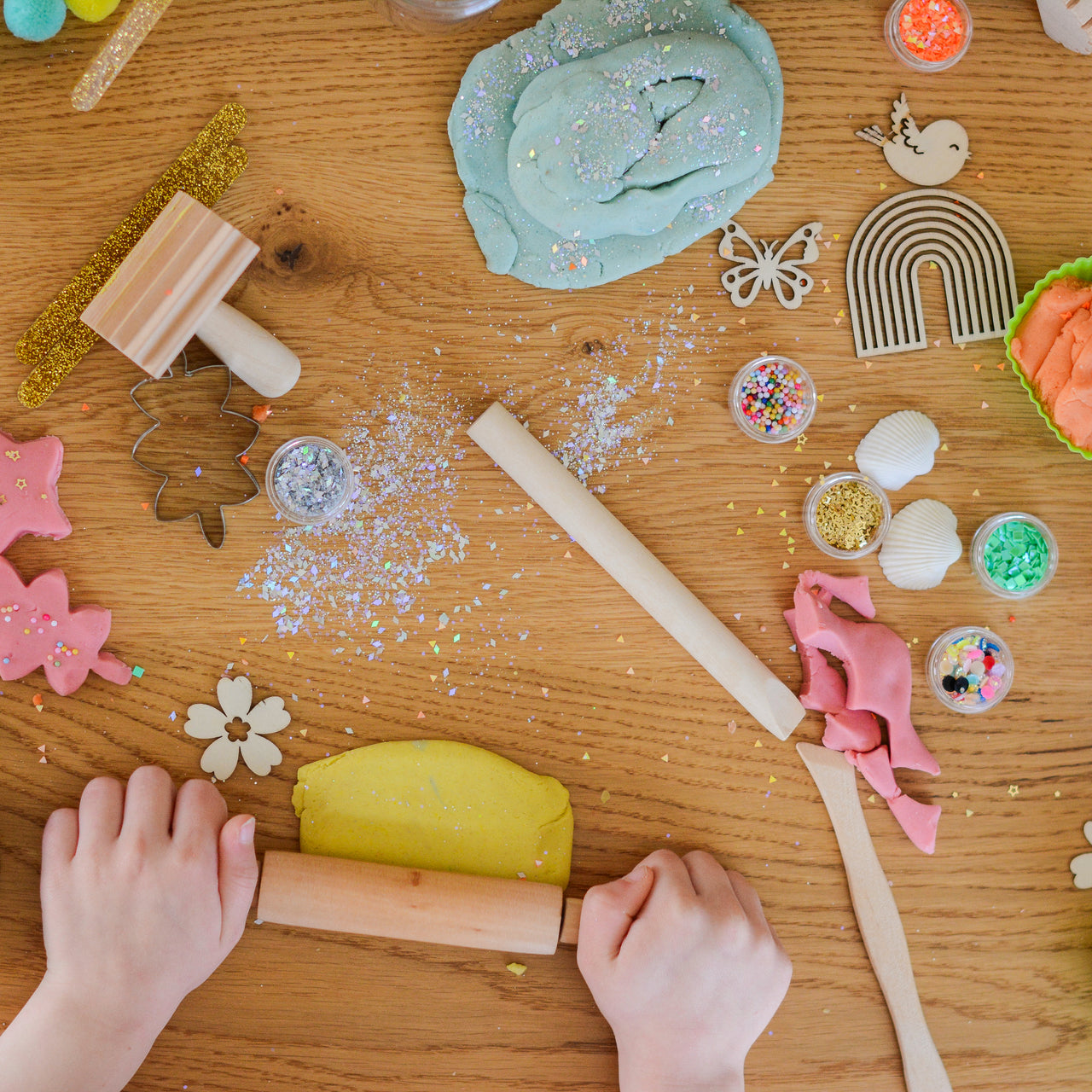 Lil’ Cuties Lumpy Clay Play